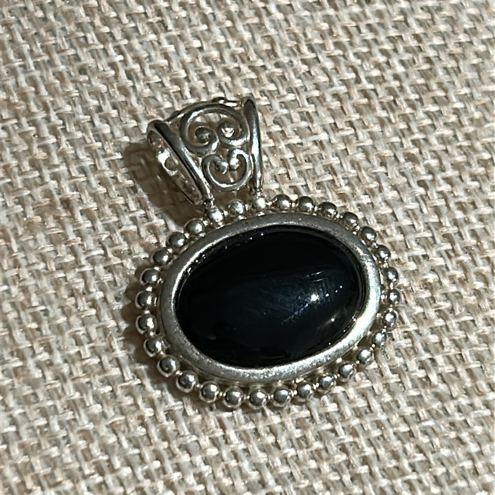 Sterling Silver Onyx Cabochon Oval Beaded Filigree Pendant NV Nevada Ornate 925 - Picture 10 of 10